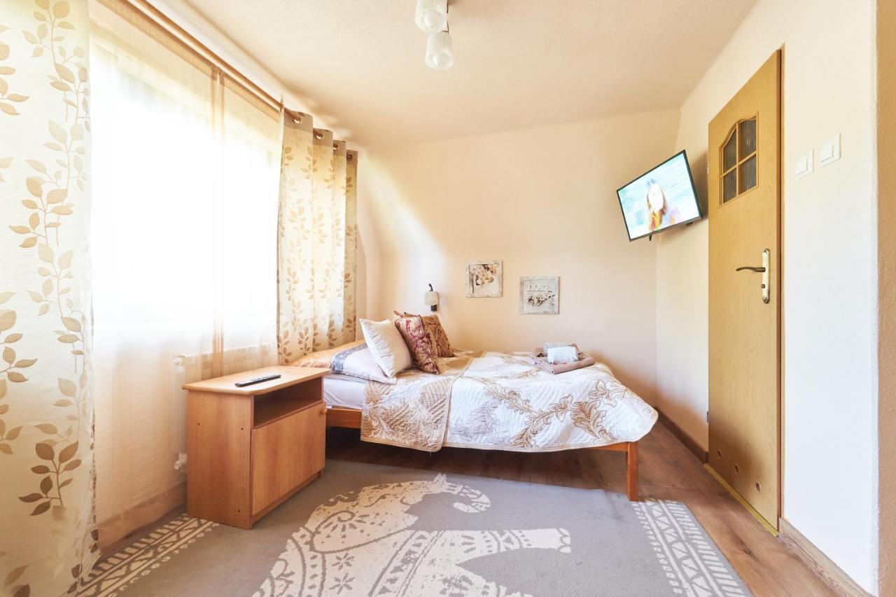 U Stasi Apartment คอคอวูฟ ภายนอก รูปภาพ