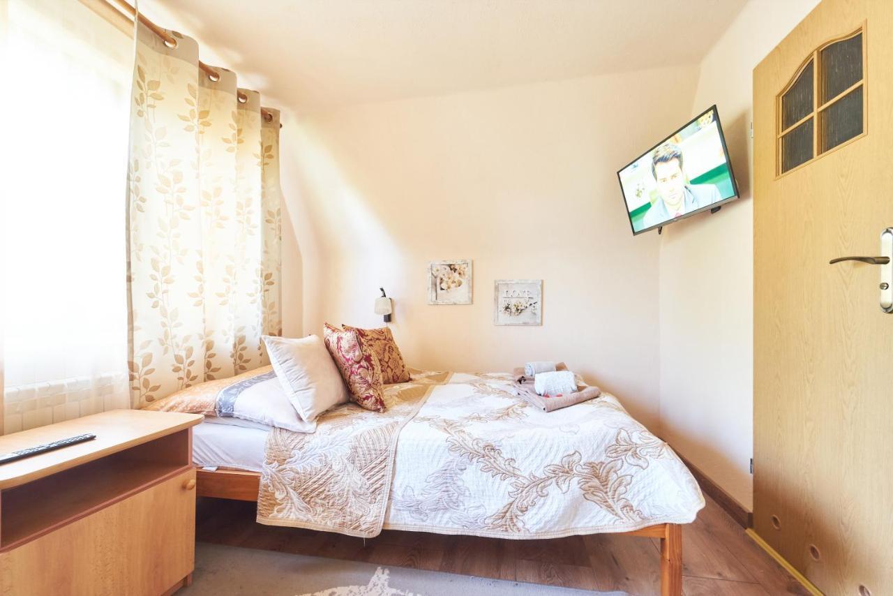 U Stasi Apartment คอคอวูฟ ภายนอก รูปภาพ