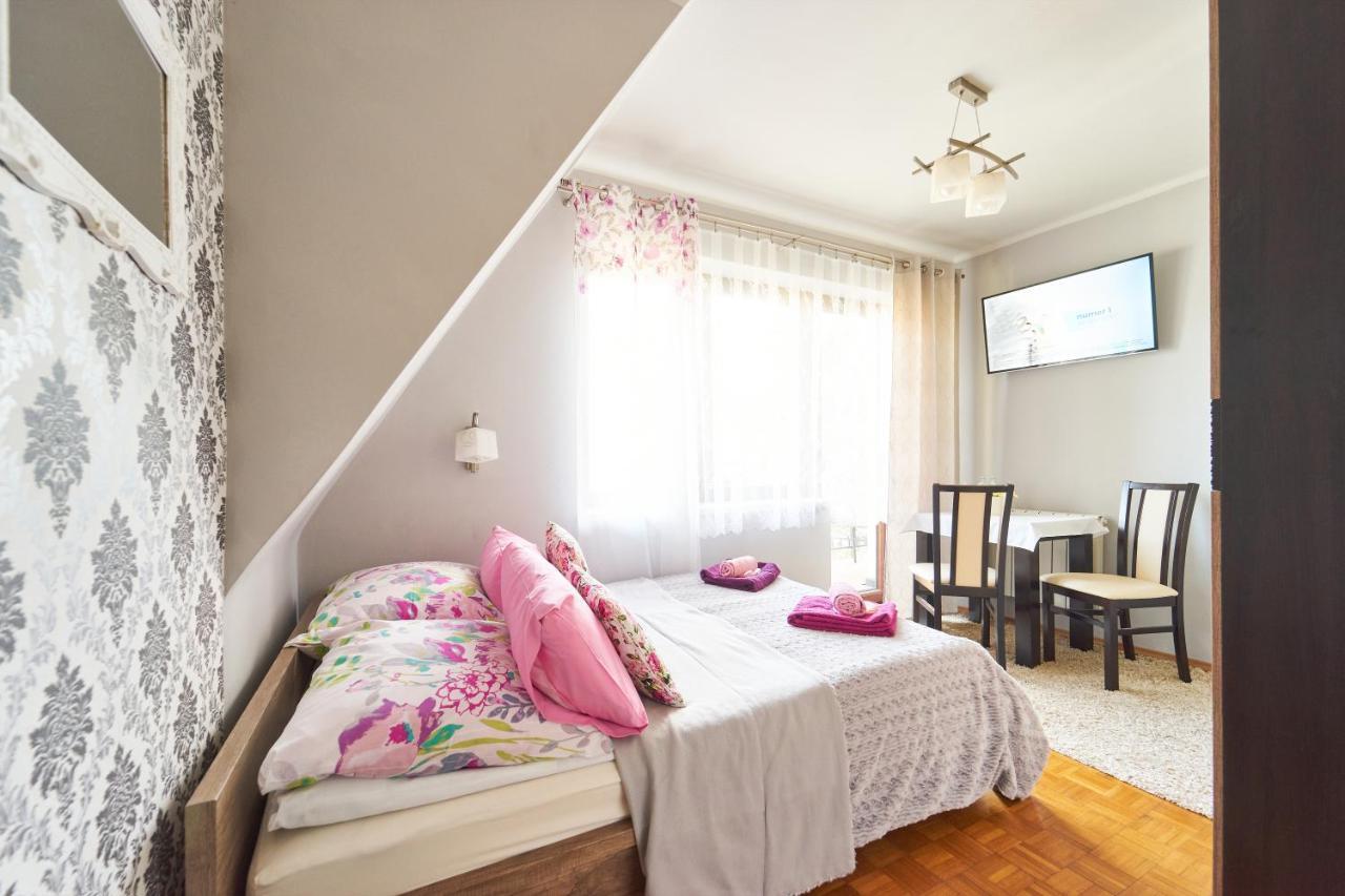 U Stasi Apartment คอคอวูฟ ภายนอก รูปภาพ