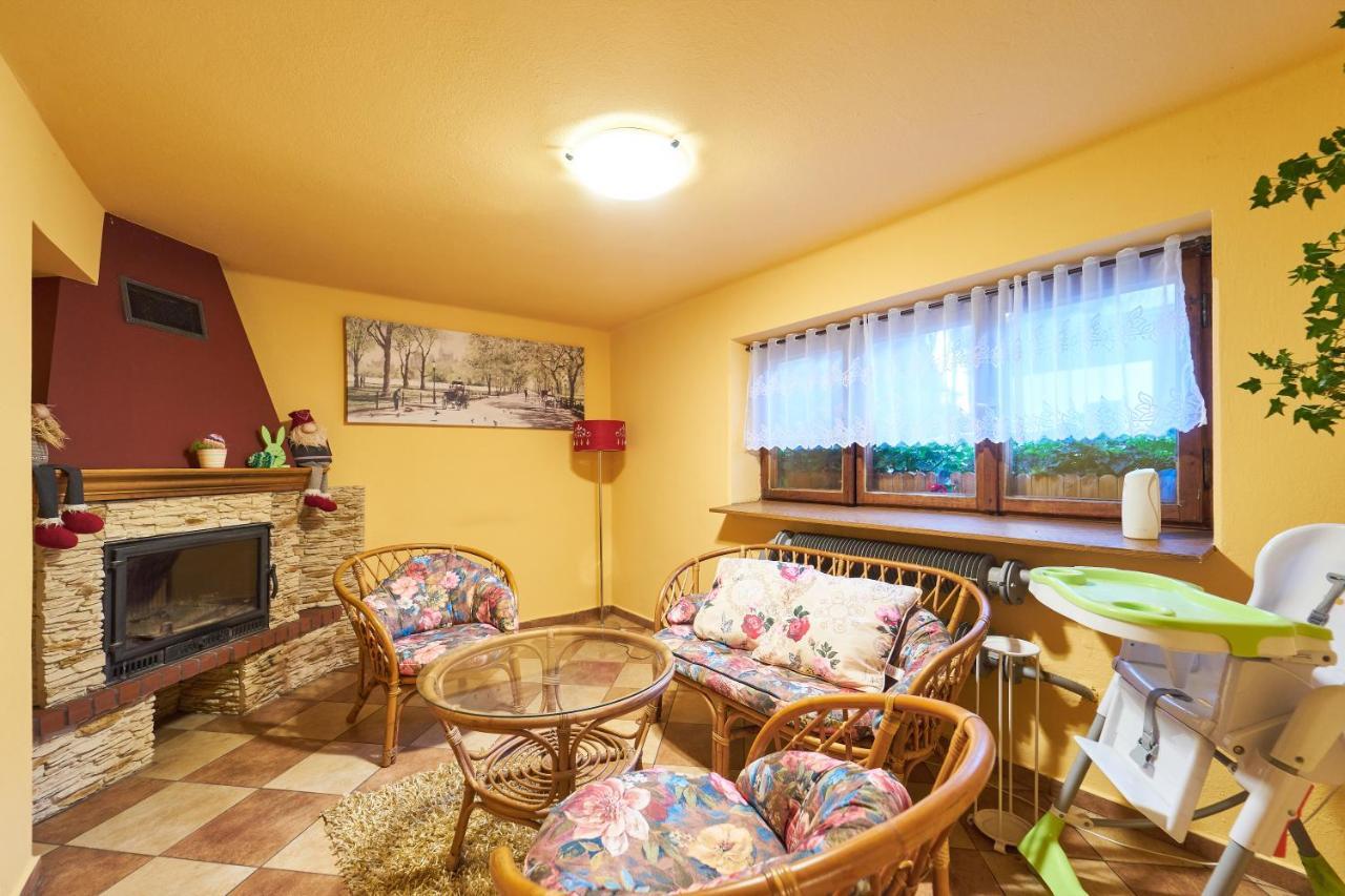 U Stasi Apartment คอคอวูฟ ภายนอก รูปภาพ